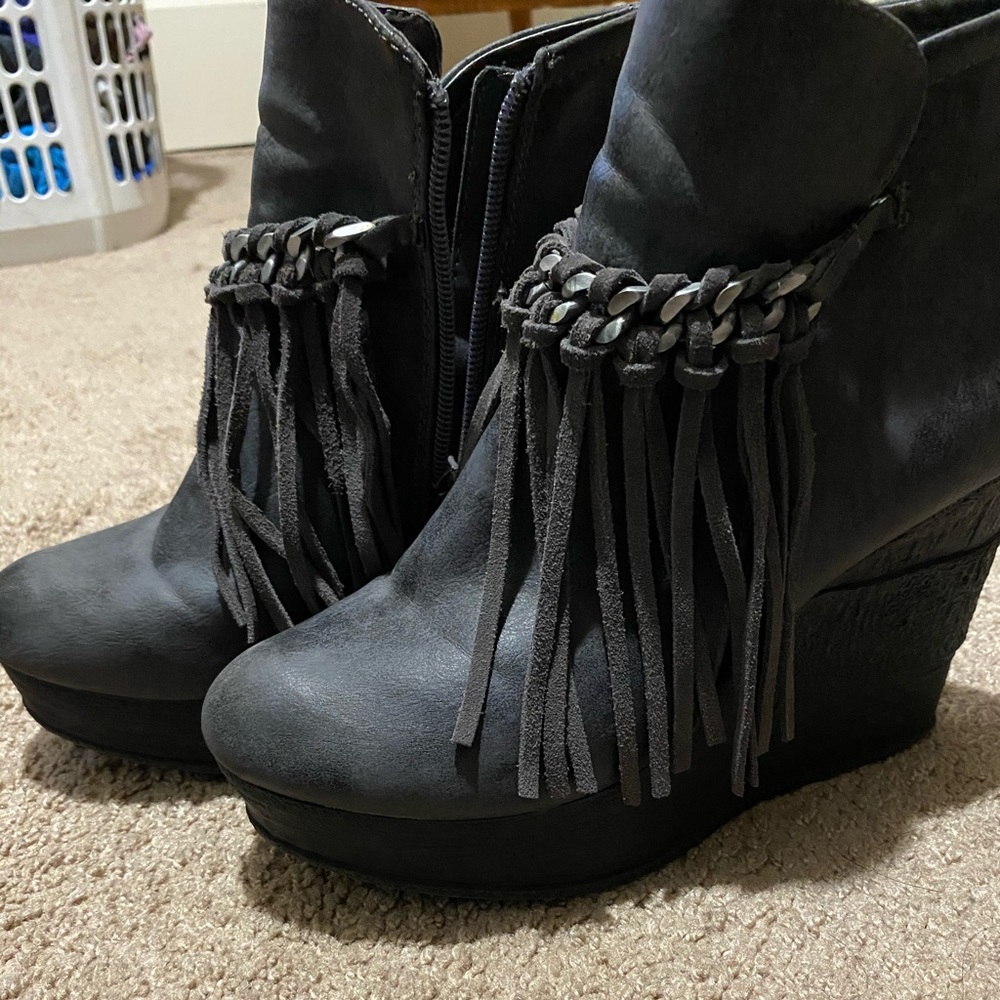 Sbicca Gray Ankle Boots with Fringe